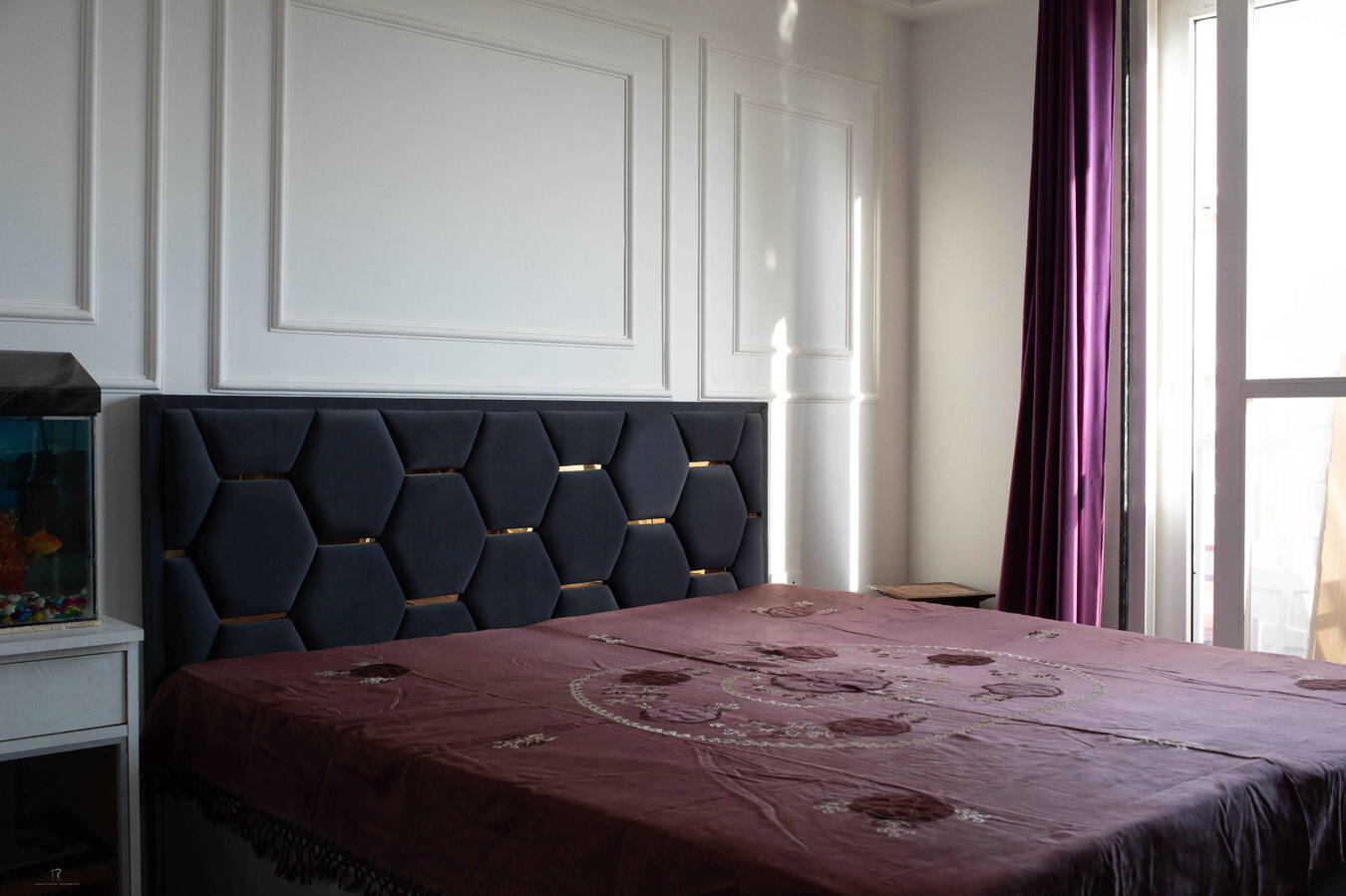 Bedroom with premium design.